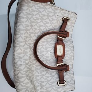 Michel kors bag